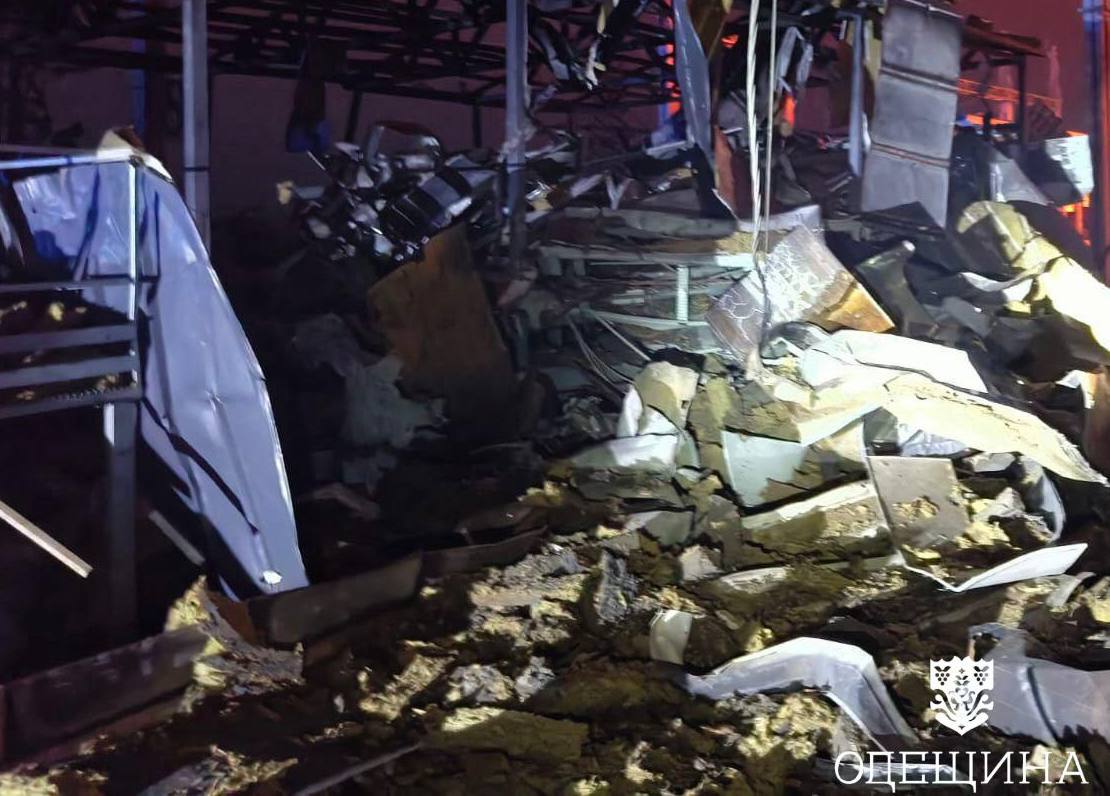 Росіяни масовано атакували енергетичну та портову інфраструктуру Одещини